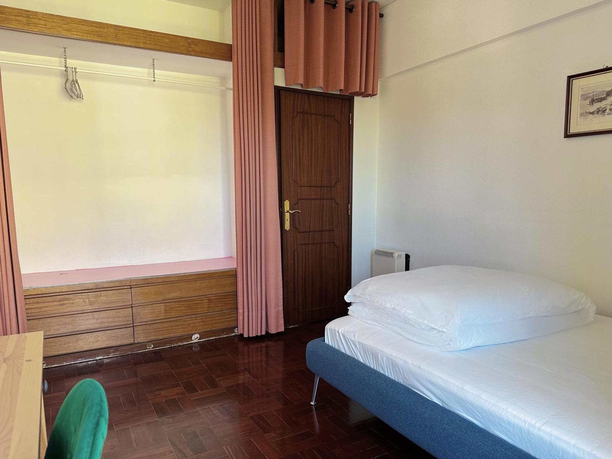 Cozy Near Metro & Airport Accommodatie bij particulieren